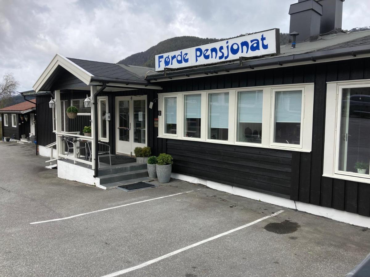 Forde Pensjonat Ngoại thất bức ảnh